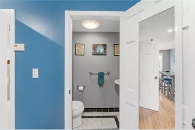 91 Evergreen Street, Providence, RI 02906 - Photo 15