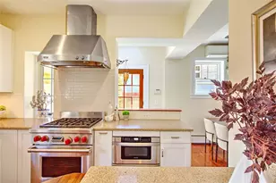 505 Lloyd Ave, Providence, RI 02906 - Photo 19