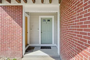77 Penn St, Providence, RI 02909 - Photo 3