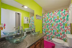 77 Penn St, Providence, RI 02909 - Photo 25