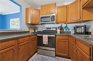 77 Penn St, Providence, RI 02909 - Photo 11