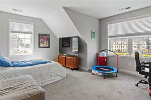 488 Long St, Warwick, RI 02886 - Photo 23