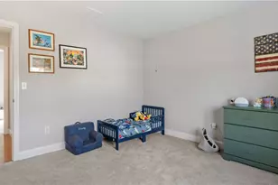 488 Long St, Warwick, RI 02886 - Photo 25