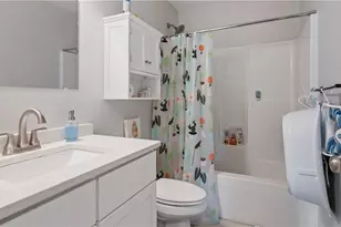 488 Long St, Warwick, RI 02886 - Photo 17