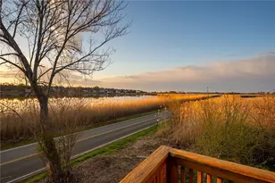 91 Bonnet Point Rd, Narragansett, RI 02882 - Photo 27