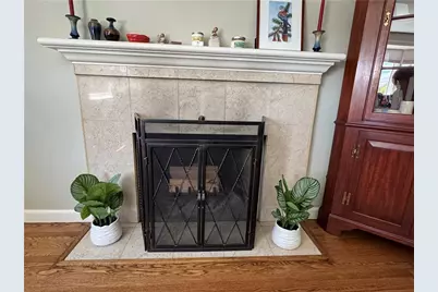 132 Scenic Drive, Cranston, RI 02920 - Photo 9