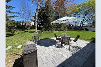 132 Scenic Drive, Cranston, RI 02920 - Photo 37