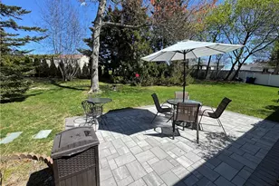 132 Scenic Dr, Cranston, RI 02920 - Photo 37