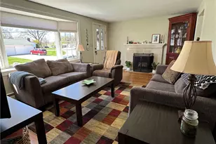 132 Scenic Dr, Cranston, RI 02920 - Photo 7
