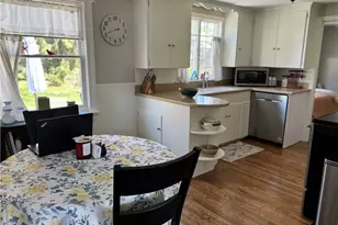 132 Scenic Dr, Cranston, RI 02920 - Photo 11