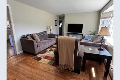 132 Scenic Drive, Cranston, RI 02920 - Photo 5
