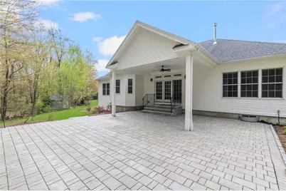 136 Rome Court, Cranston, RI 02921 - Photo 37