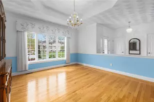 136 Rome Ct, Cranston, RI 02921 - Photo 15
