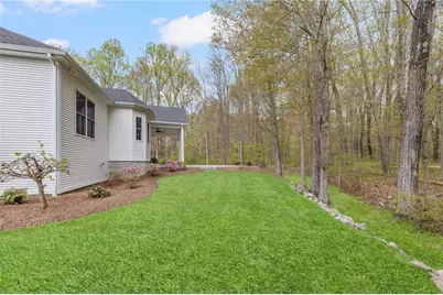 136 Rome Court, Cranston, RI 02921 - Photo 41