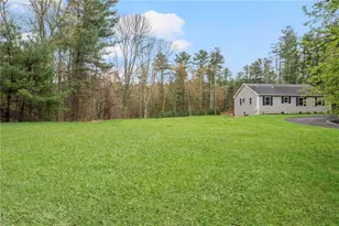 43 Weeks Hill Rd, Coventry, RI 02827 - Photo 9