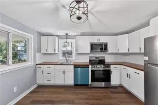 45 Winthrop Rd, Warwick, RI 02888 - Photo 7