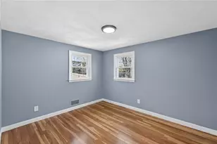 45 Winthrop Rd, Warwick, RI 02888 - Photo 17