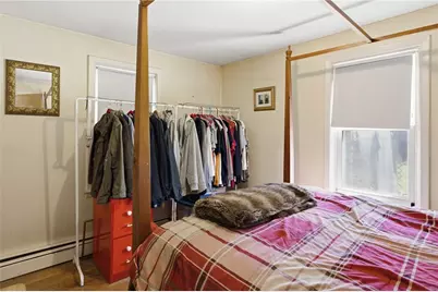 12 Hemlock Avenue, Cranston, RI 02910 - Photo 9