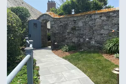 61 Ledge Road #J, Newport, RI 02840 - Photo 35