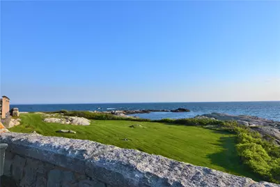 61 Ledge Road #J, Newport, RI 02840 - Photo 3
