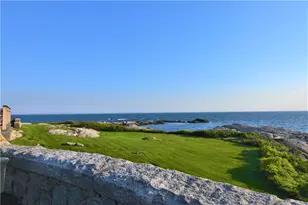 61 Ledge Rd, Newport, RI 02840 - Photo 3