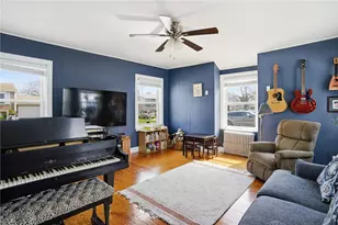 77 Majestic Ave, Warwick, RI 02888 - Photo 11