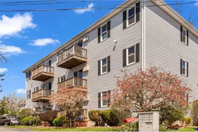 434 Linden Street #2, Fall River, MA 02720 - Photo 3