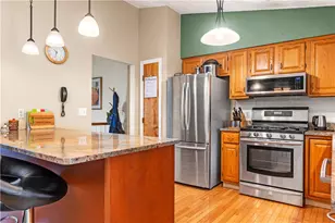 84 Lynde St, Providence, RI 02908 - Photo 5