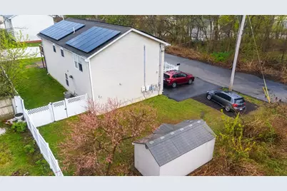 89 Dedham Avenue, Providence, RI 02909 - Photo 33