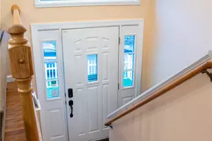 89 Dedham Ave, Providence, RI 02909 - Photo 3