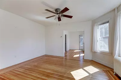 577 Spring Street, Newport, RI 02840 - Photo 7