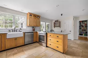 70 Williams Rd, Smithfield, RI 02917 - Photo 15