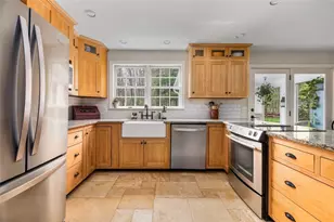 70 Williams Rd, Smithfield, RI 02917 - Photo 17