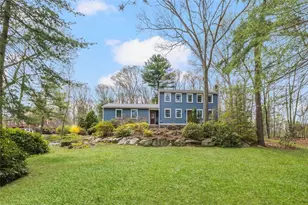 70 Williams Rd, Smithfield, RI 02917 - Photo 5