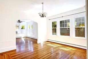 91 4th St, Providence, RI 02906 - Photo 9