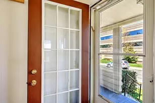 91 4th St, Providence, RI 02906 - Photo 3