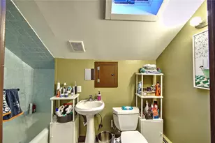 117 Cole Ave, Providence, RI 02906 - Photo 33