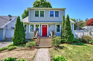 7 Hemlock Dr, Johnston, RI 02919 - Photo 1