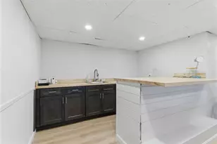 49 Sampson Ave, North Providence, RI 02911 - Photo 15