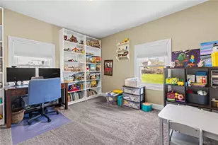 9 Mason Ave, Bristol, RI 02809 - Photo 17