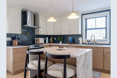 7 Dearborn Street #1, Newport, RI 02840 - Photo 1