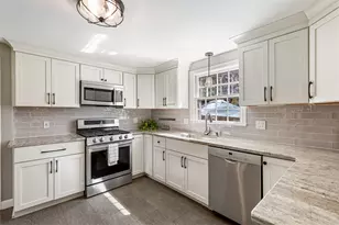 6 Jenks Garden Ln, Barrington, RI 02806 - Photo 13
