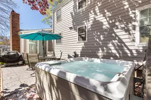 6 Jenks Garden Ln, Barrington, RI 02806 - Photo 45