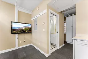 65 Weybosset St, Providence, RI 02903 - Photo 7