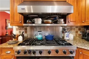 1 Pierce Ct, Barrington, RI 02806 - Photo 9
