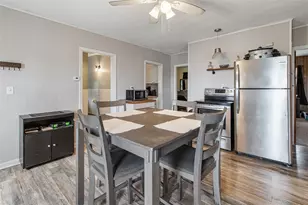 6 Middle St, West Warwick, RI 02893 - Photo 21