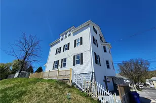 75 Prudence Ave, Providence, RI 02909 - Photo 3