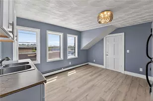 75 Prudence Ave, Providence, RI 02909 - Photo 23