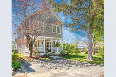 285 Narragansett Avenue, Barrington, RI 02806 - Photo 1
