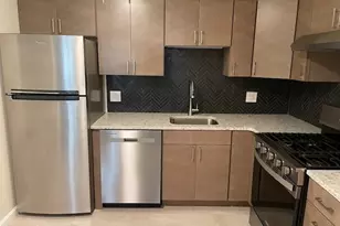 132 Hoffman Ave, Cranston, RI 02920 - Photo 7